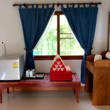 Lanta Wanida Resort Ko Lanta Buitenkant foto