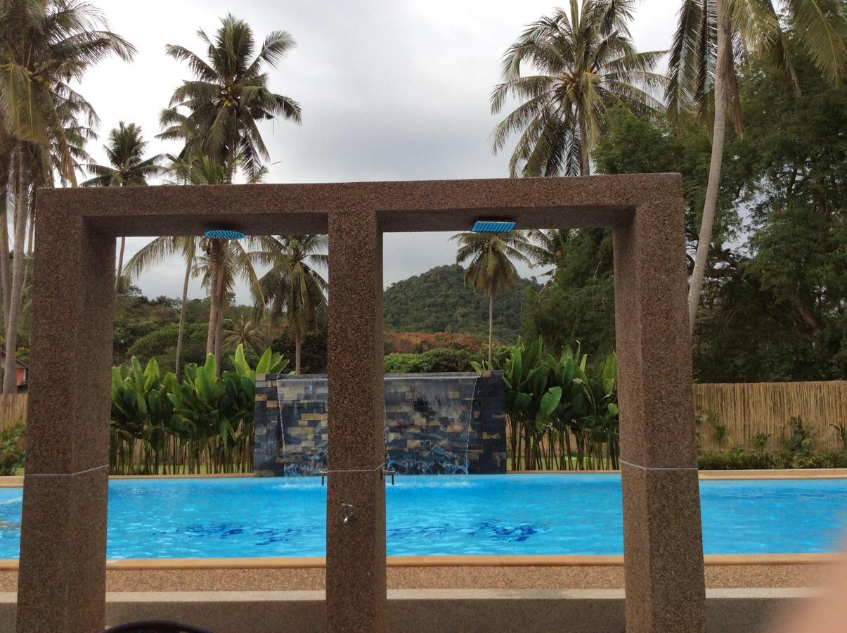 Lanta Wanida Resort Ko Lanta Buitenkant foto