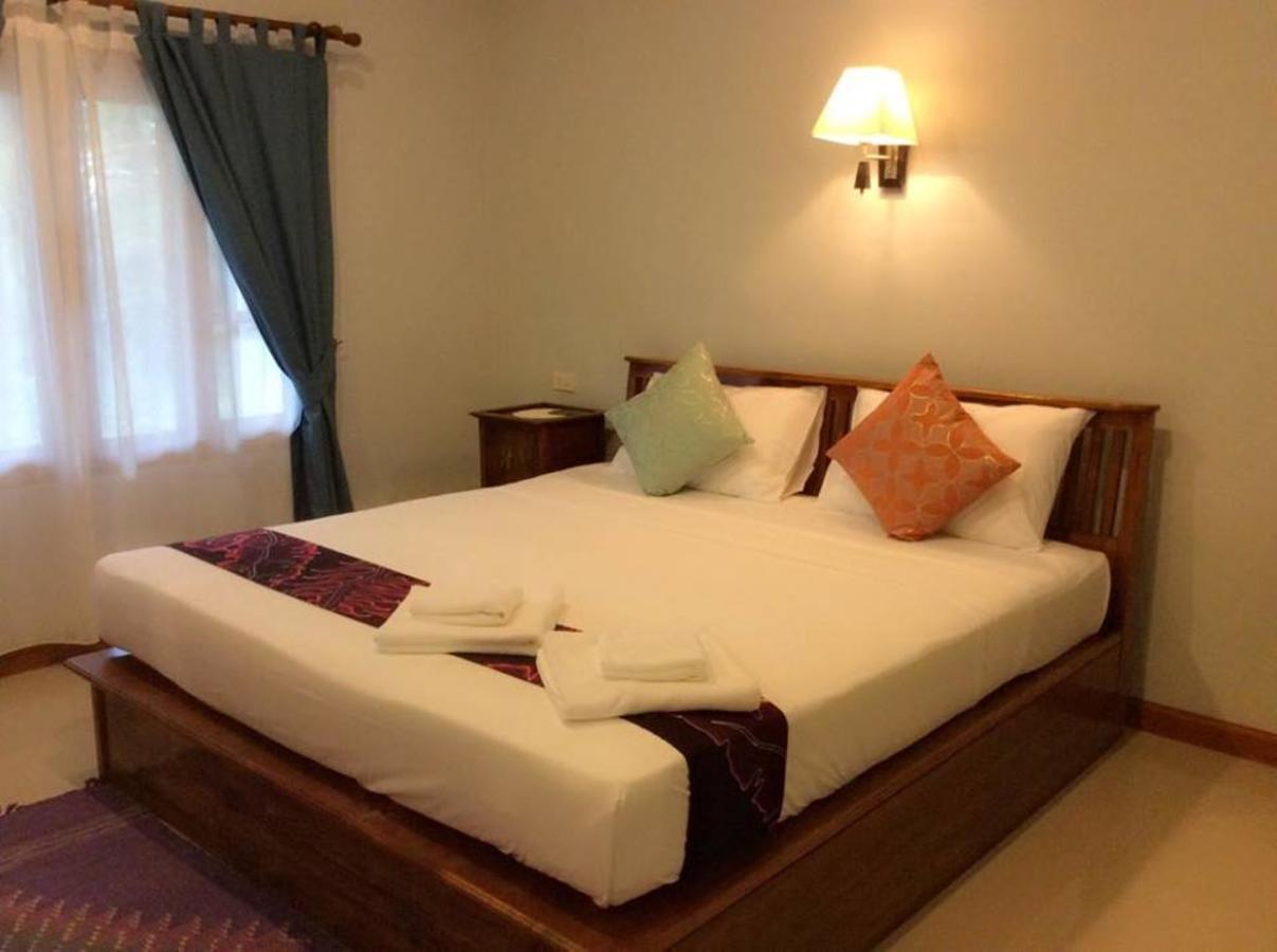 Lanta Wanida Resort Ko Lanta Buitenkant foto