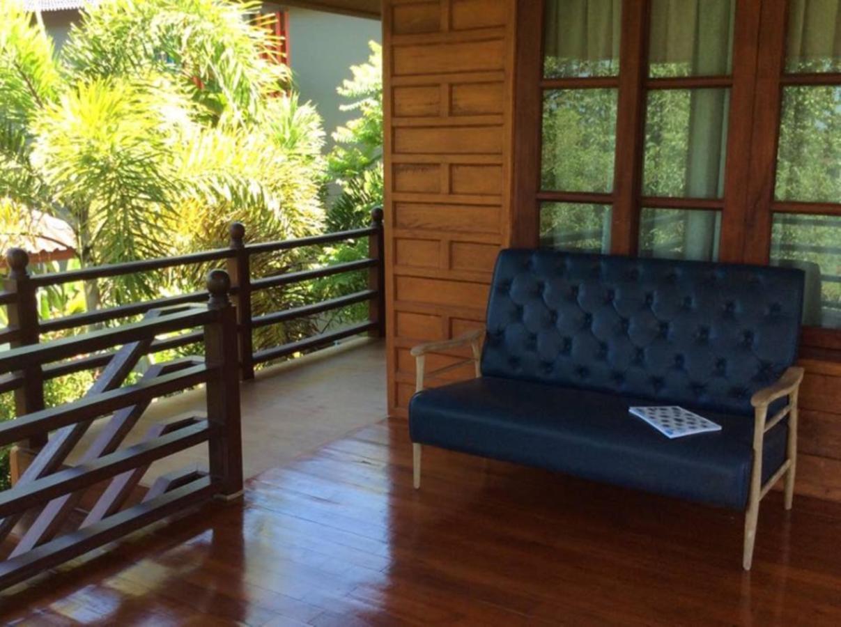 Lanta Wanida Resort Ko Lanta Buitenkant foto