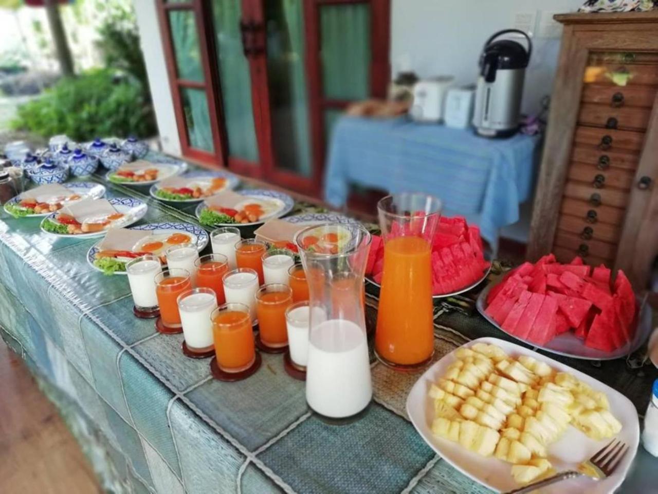 Lanta Wanida Resort Ko Lanta Buitenkant foto