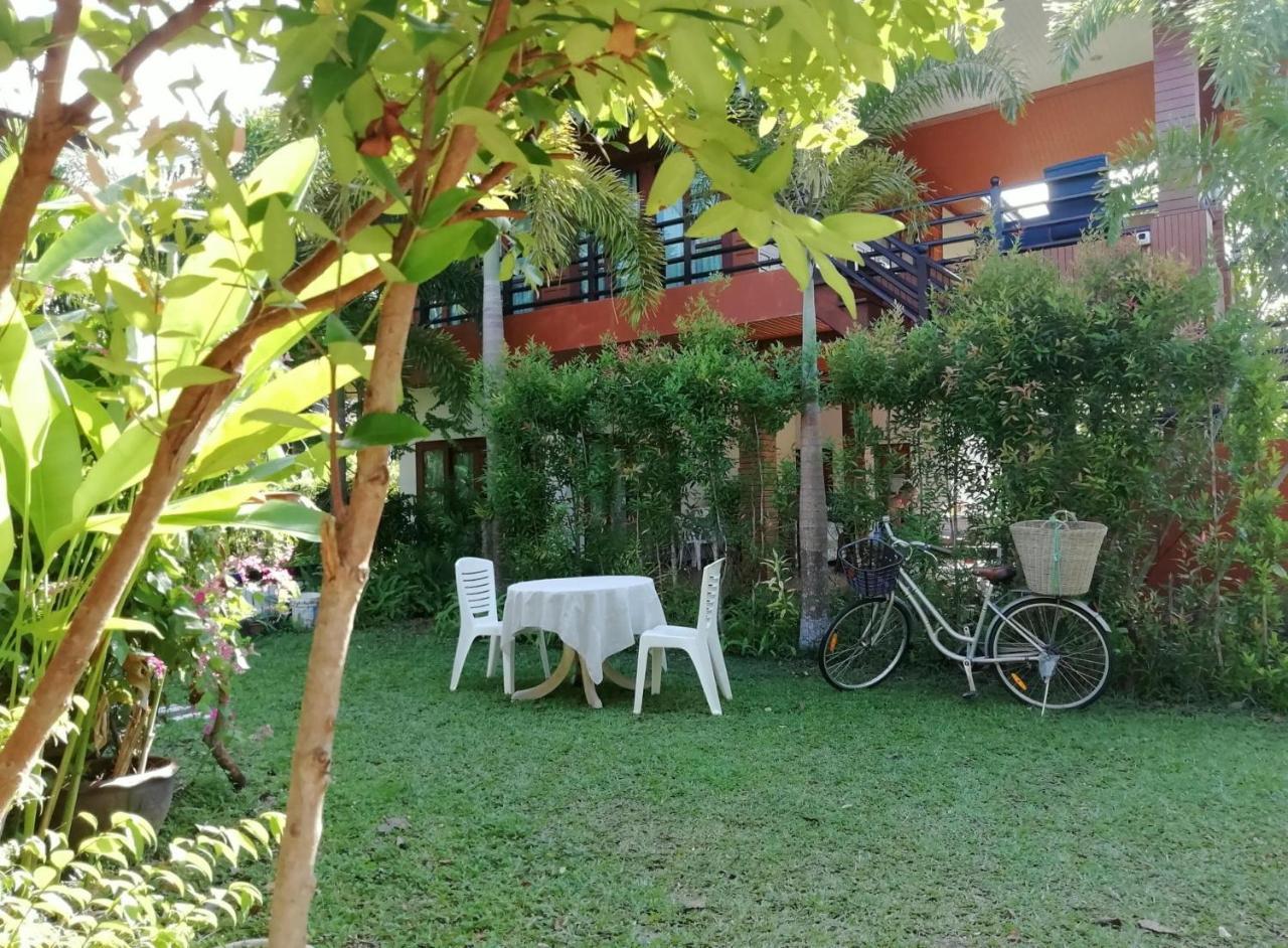 Lanta Wanida Resort Ko Lanta Buitenkant foto