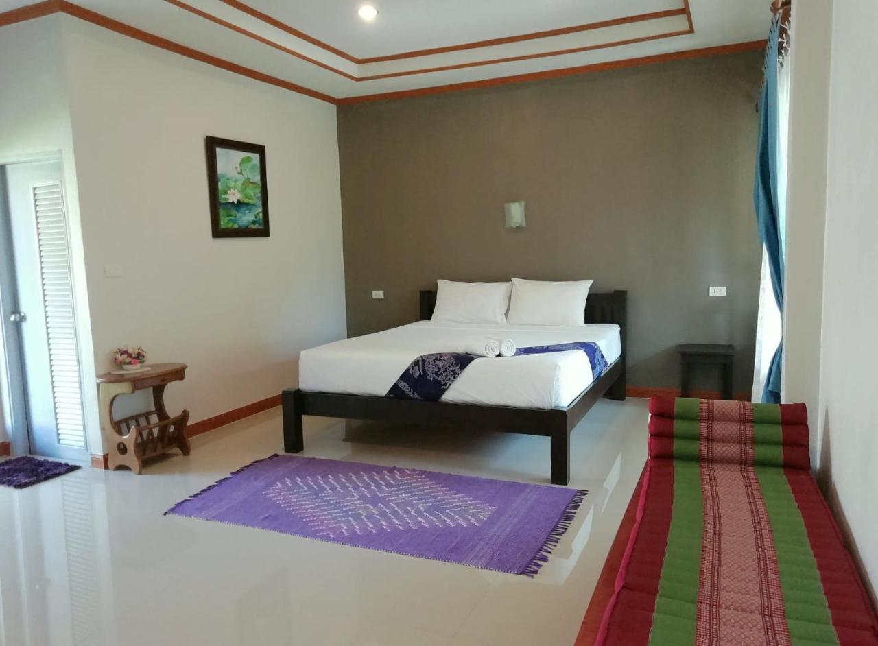 Lanta Wanida Resort Ko Lanta Buitenkant foto